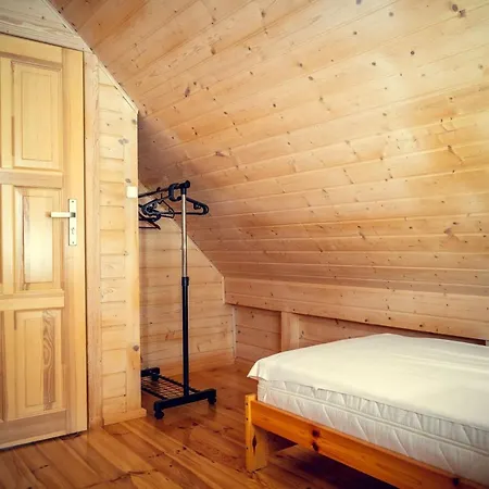 山林小屋 Zygadomki